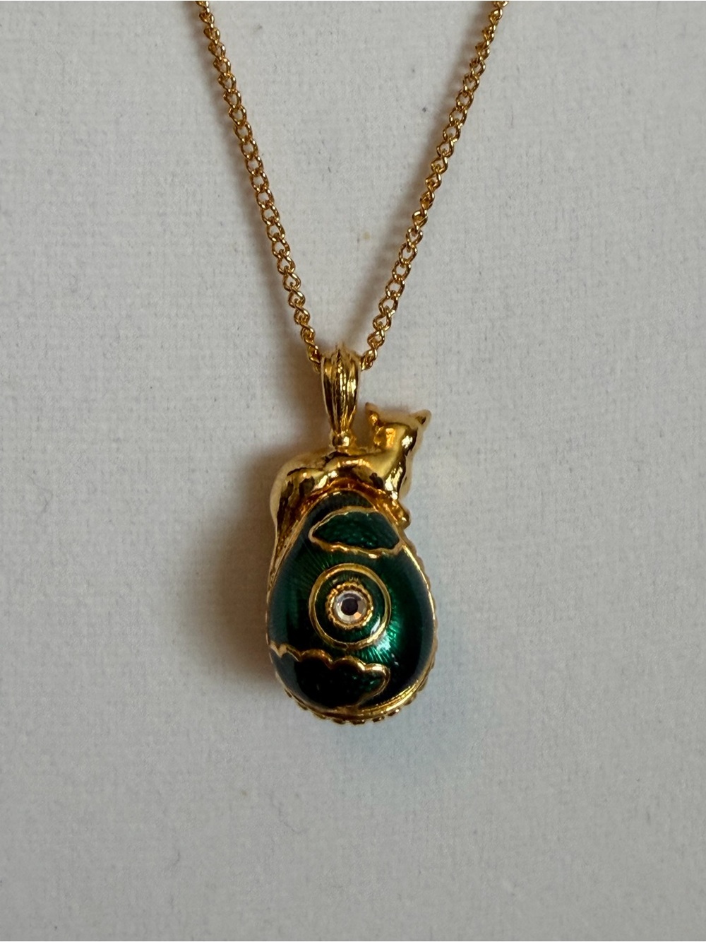 Vintage Edgar Berebi Gold Necklace with Green Cat Pendant